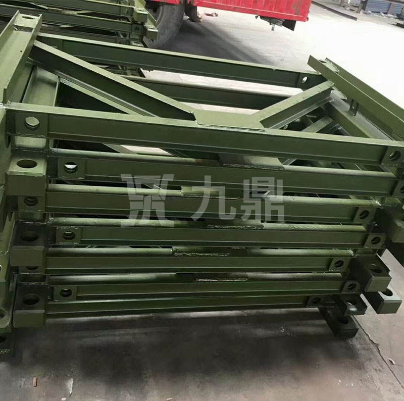 貝(bei)雷片拼裝平(ping)檯(tai)用緊(jin)固(gu)件連接(jie)