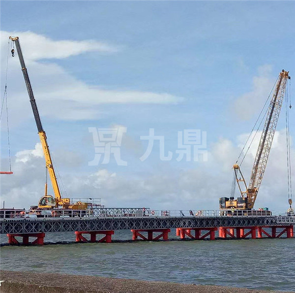 上承式(shi)9米(mi)寬(kuan)鋼便橋