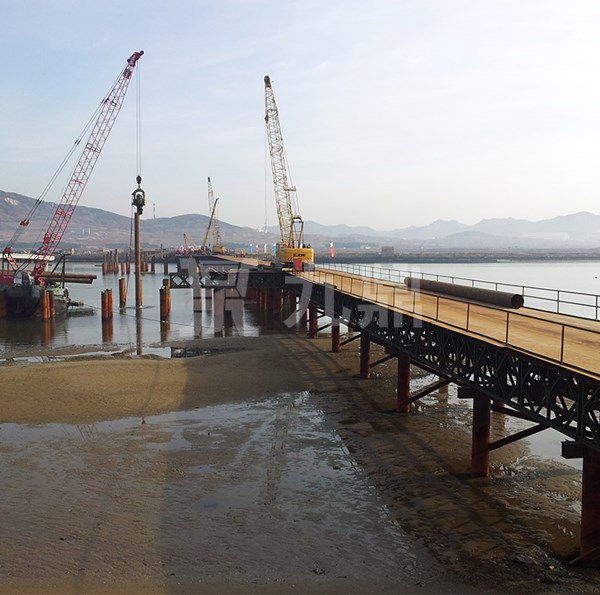 貝雷鋼橋(qiao)